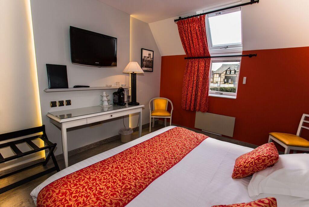 Cit'Hotel - Hotel Le Cedre Нуайон Экстерьер фото