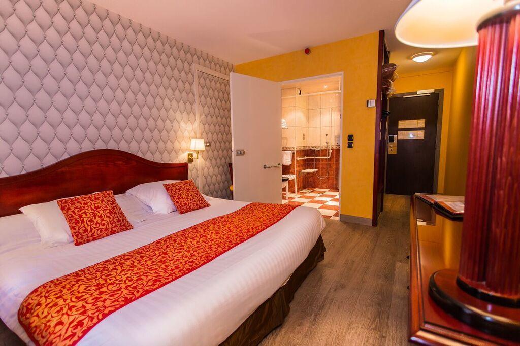 Cit'Hotel - Hotel Le Cedre Нуайон Экстерьер фото
